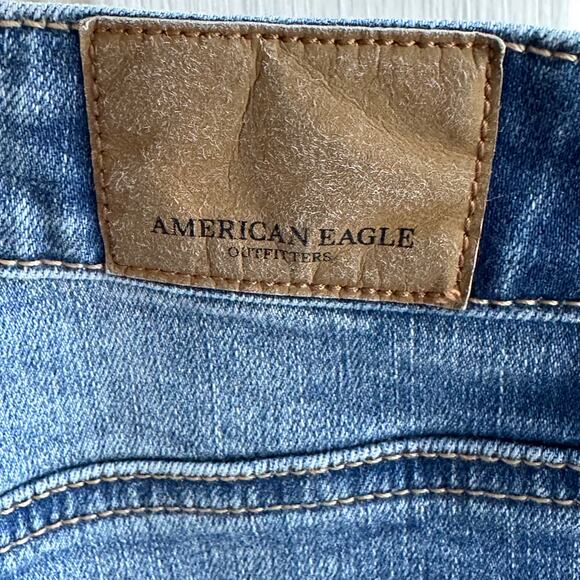 American Eagle Super Hi-Rise Shortie Shorts - Picture 8 of 9